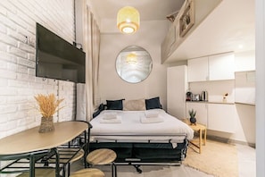 1 habitación, tabla de planchar con plancha, wifi y ropa de cama 