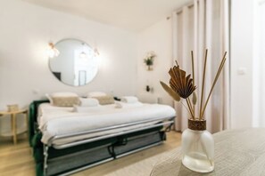 مكواة/لوح كي وواي فاي وملاءات أسرّة