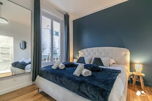 3 bedrooms, WiFi - MBA - Gallieni - Splendide appart (Villemomble)