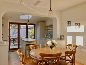 House | 3 bedrooms, Internet