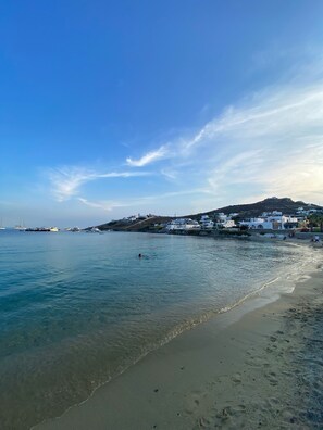 Beach nearby, 3 beach bars - Mykonos Twins (Mykonos)