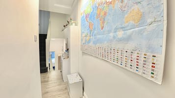 Standard Triple Room | Laptop workspace, free WiFi, bed sheets