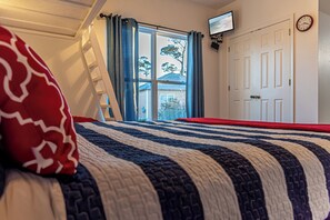 3 Schlafzimmer, Bügeleisen/Bügelbrett, Internetzugang, Bettwäsche