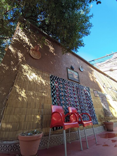 TAGANZA  in superb Aoulouz with WiFi access