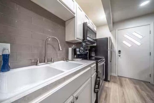 Cotton Court - 2BR/2BA - Country Living