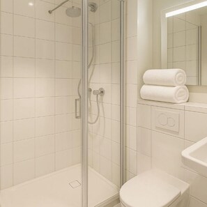 Bathroom shower - Ibis Budget Auxerre Nord (Ouverture Printemps 2025) (Auxerre)