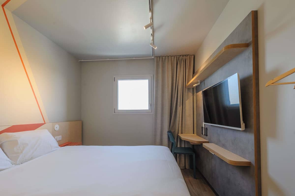 Standard Room, 1 Double Bed