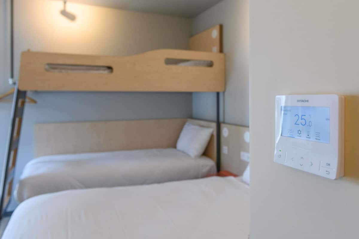 Family Room, Multiple Beds