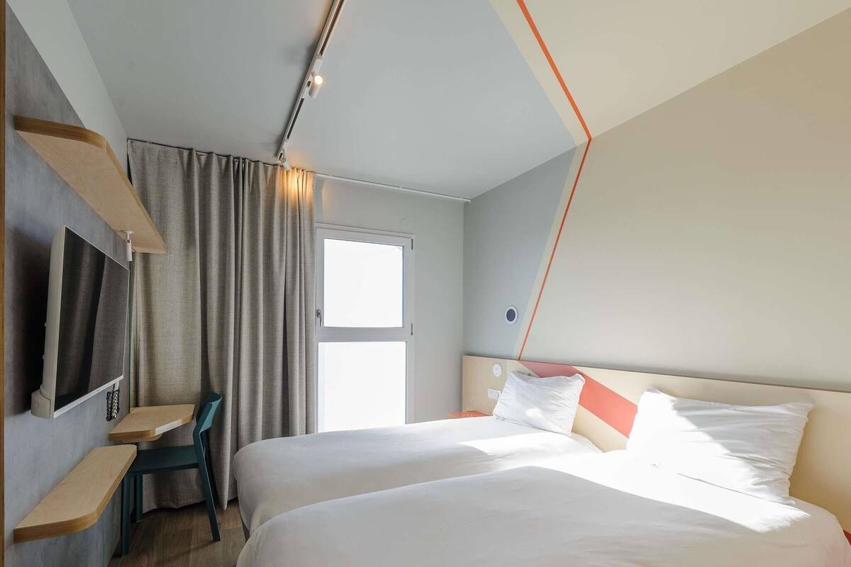 Standard Room, 2 Twin Beds