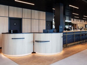 Exterior - Ibis Berlin Airport (Berlin)