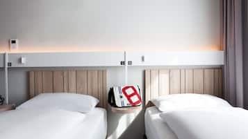 Standaard kamer, 2 eenpersoonsbedden | Verduisterende gordijnen, geluiddichte muren, gratis wifi, beddengoed
