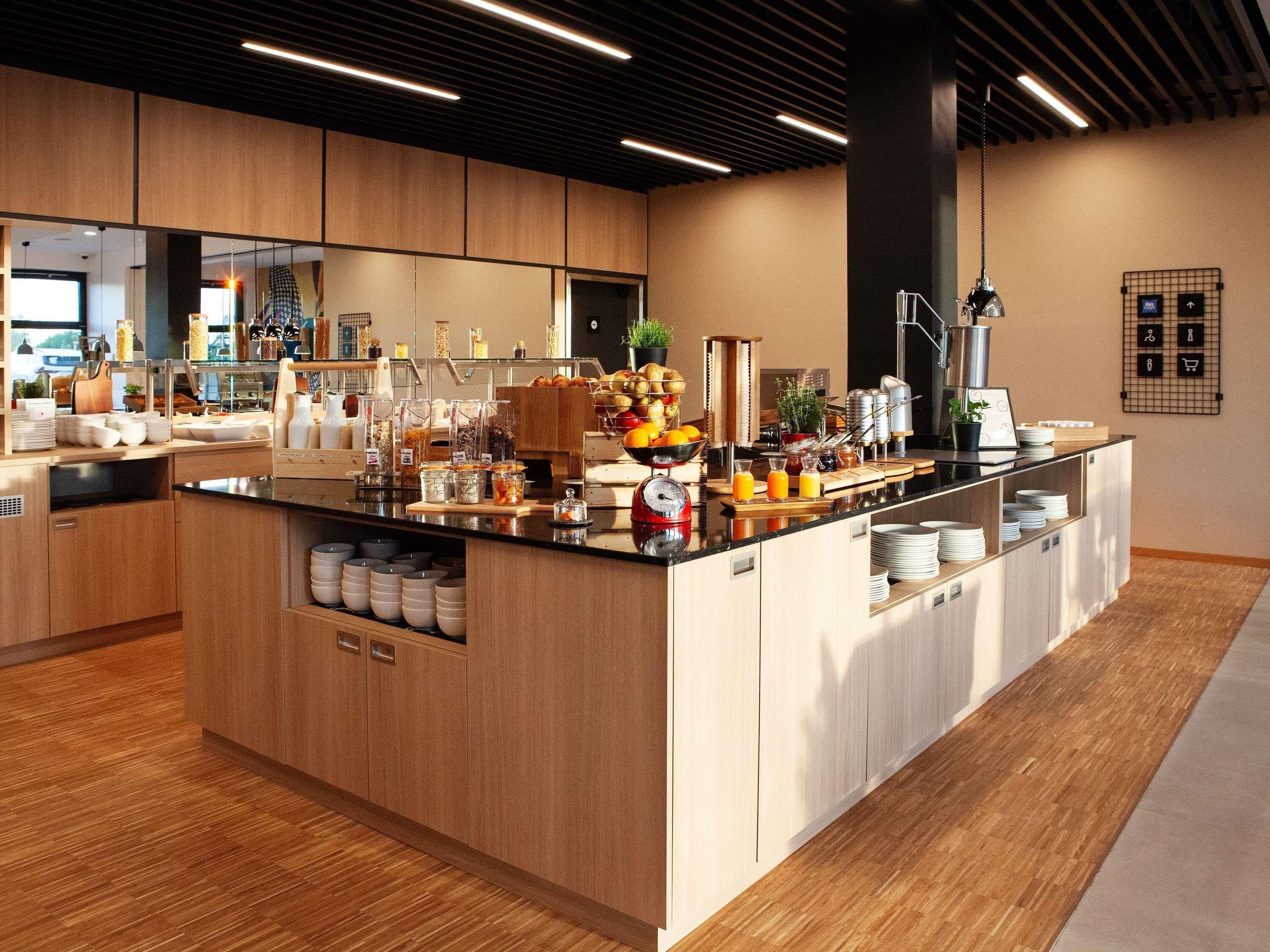 Foto - ibis Hotel Berlin Airport