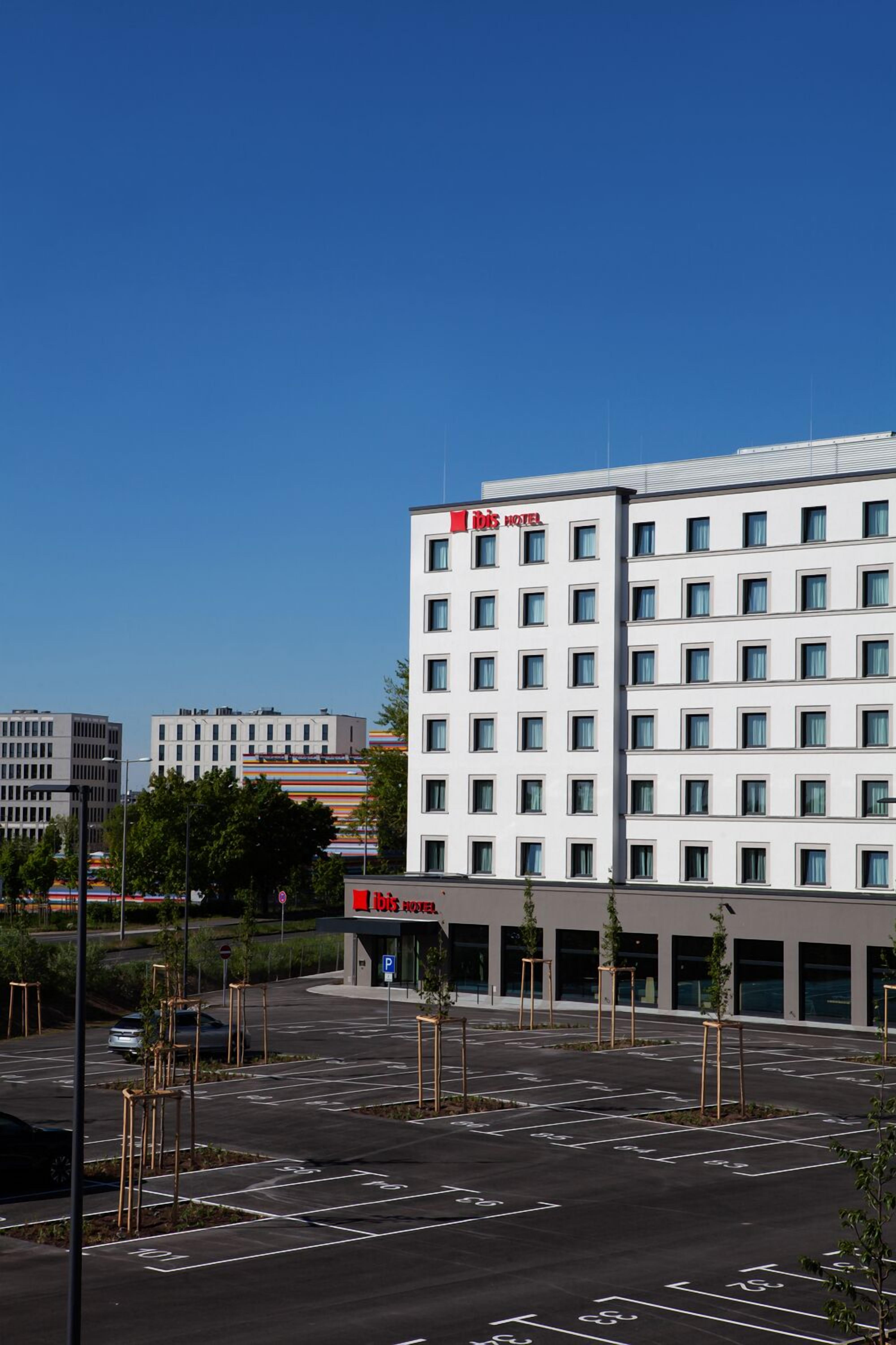 Foto - ibis Hotel Berlin Airport