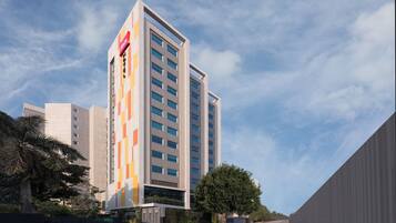 Façade de lâhĂ©bergement