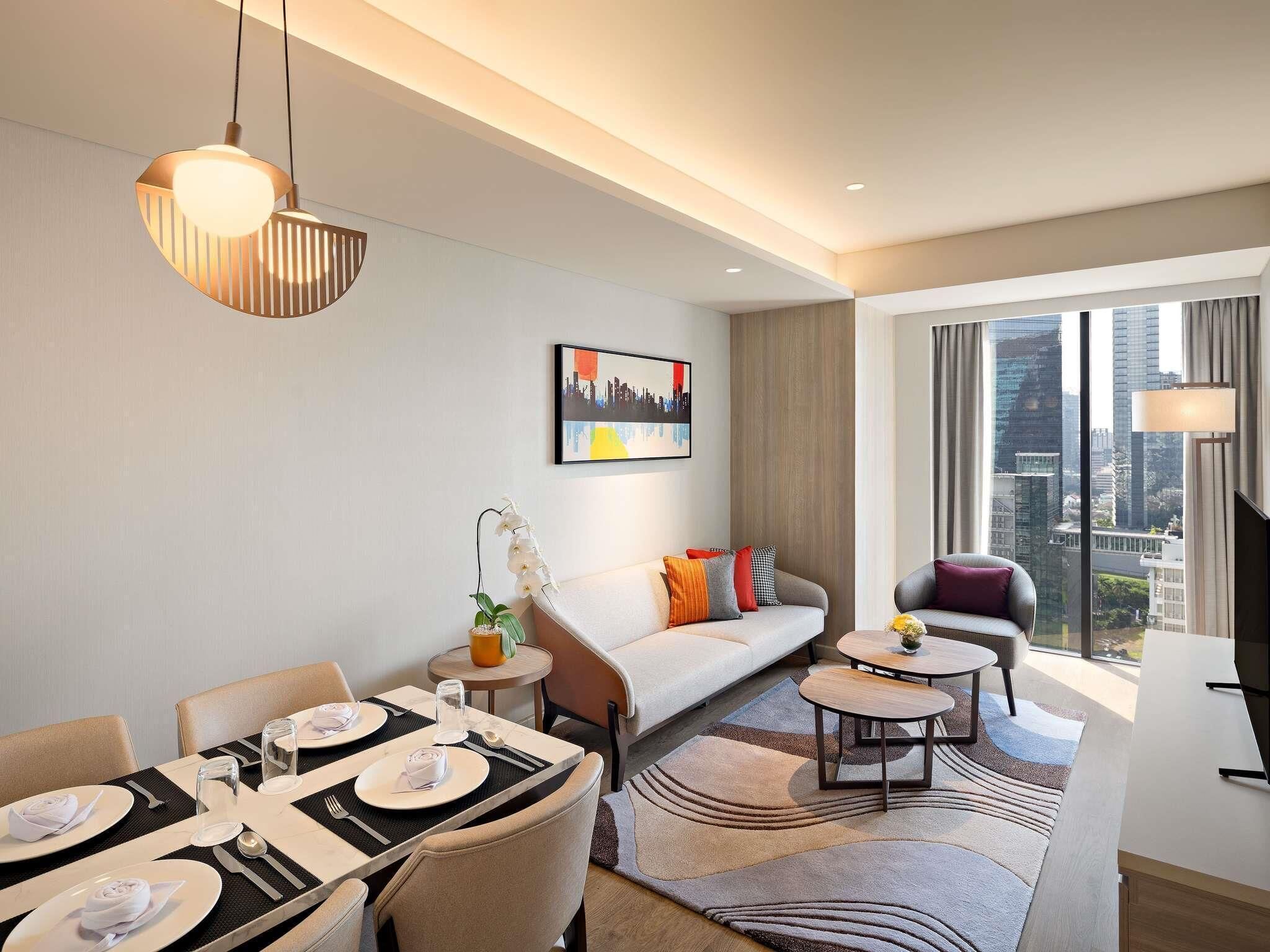 Apartamento Signature, 1 cama de matrimonio grande | Ropa de cama de alta calidad, colchones Select Comfort, caja fuerte
