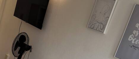 1 dormitori, wifi i roba de llit