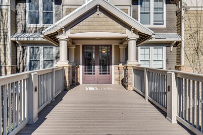 Lake Oconee Condo w/ Boat Ramp & Trail Access!