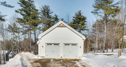 6 Mi to Lake Winnipesaukee: New Hampshire Home