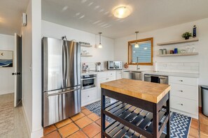 Talo (4 Bedrooms) | Sisätilat