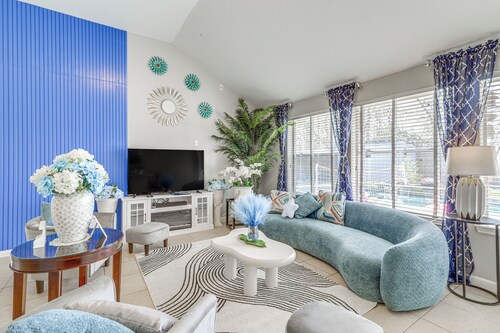 Swim & Unwind: Pet-friendly Home in Spring!