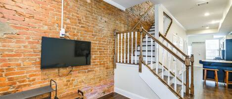 House (2 Bedrooms) | Front of property