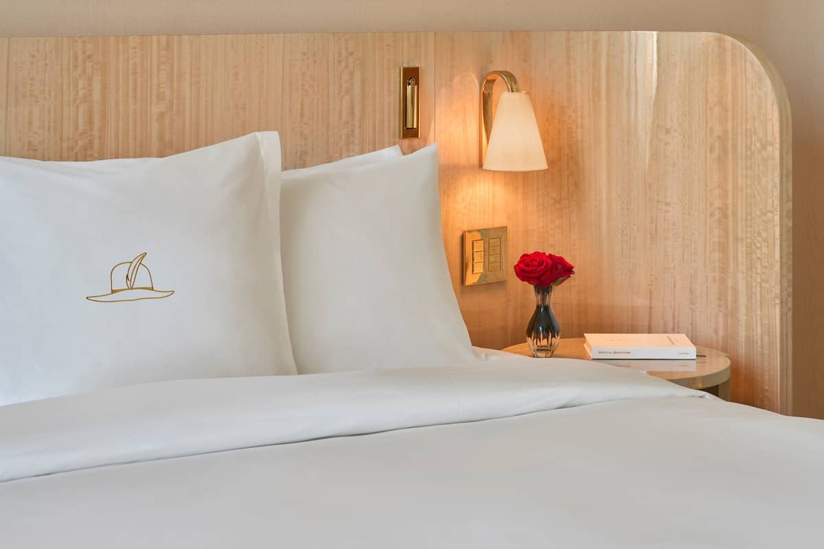 Frette Italian sheets, premium bedding, down comforters