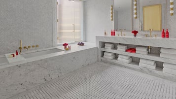 Suite, 2 Bedrooms (Crystal) | Bathroom | Hair dryer, bathrobes, slippers, electronic bidet