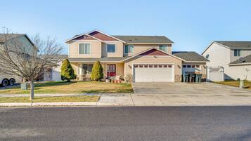 Rumah (4 Bedrooms) | Interior