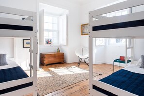 11 bedrooms, Internet