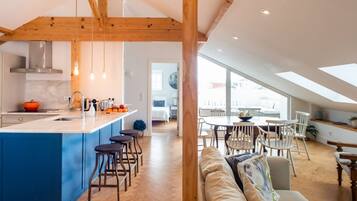 House | 11 bedrooms, Internet