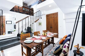 Dining room - Opulent Antique 3br Villa in Gurugram (Gurugram)