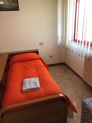 Stanza standard doppia, vista giardino | Wi-fi (inkludert)