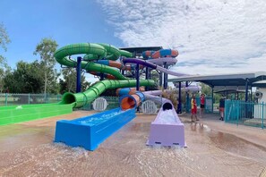 House - Zenhouse Harmony Modern Home Near CDU Hospital (Muirhead)