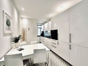 Business Apartment | Private kitchen