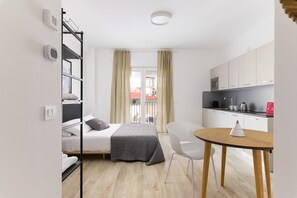 1 bedroom, iron/ironing board, free WiFi, bed sheets - Palazzo Murat - Apartment with city view by Wonderful Italy (Bari)