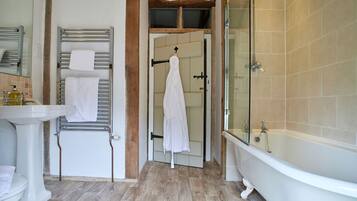 Shower, eco-friendly toiletries, hair dryer, towels