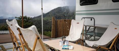 The Exclusive Caravan