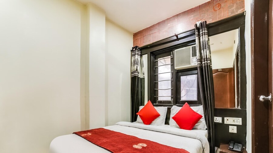 Hotel Geetanjali Inn