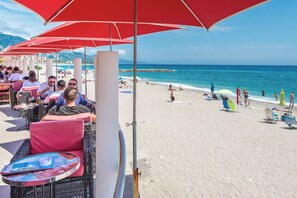 Beach - 69- Splendide 2 pièces Vue Jardin, Calme, Plein Ce (Menton)