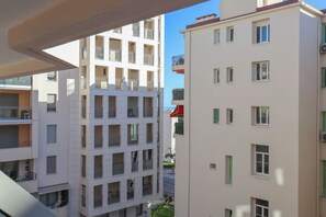 Property grounds - 70-2 pièces plein Centre, Terrasse, Parking (Menton)