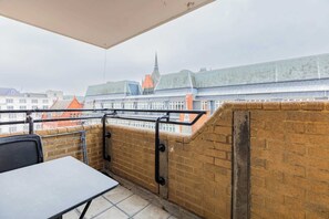 Property grounds - Rare 1BD Flat with Balcony in Chancery Lane (Greater London)