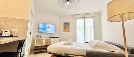 Wi-Fi de cortesia, roupa de cama