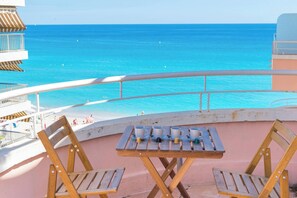 Outdoor dining - 25-Le gloria Maris, terrasse (Menton)
