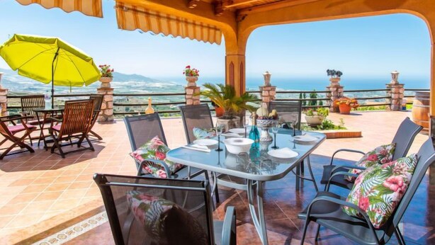 Villa, 3 Bedrooms, Terrace | Outdoor dining - Global El Nido - By Global Rental Holidays 5143 (Motril)