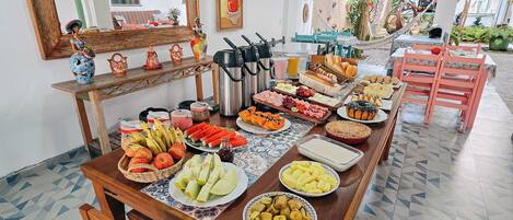 Petit déjeuner buffet compris tous les jours