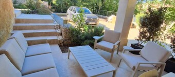 MAS PROVENCAL 10 - 12 persons with swimming pool in Fontaine de Vaucluse