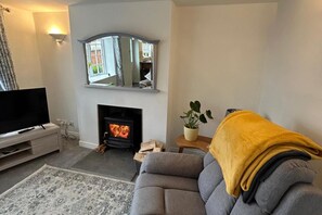 Cottage | Living area