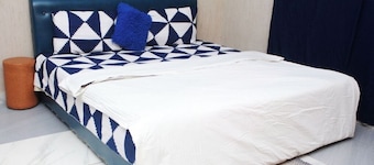 Cool bed & breakfast with AC in Ashiaman Kubekro No 5
