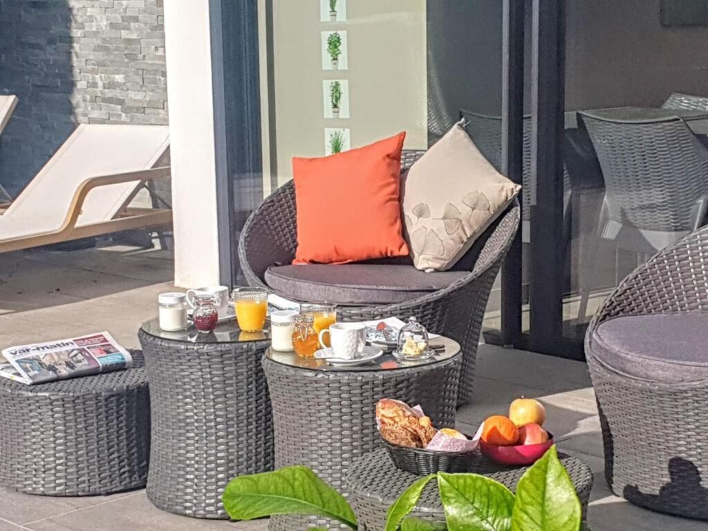 شرفة/رواق