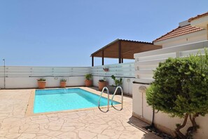 Udendørs pool